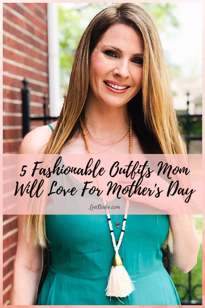 Fashionable Outfits That Mom Will Love For Mother's Day: Outfit 1