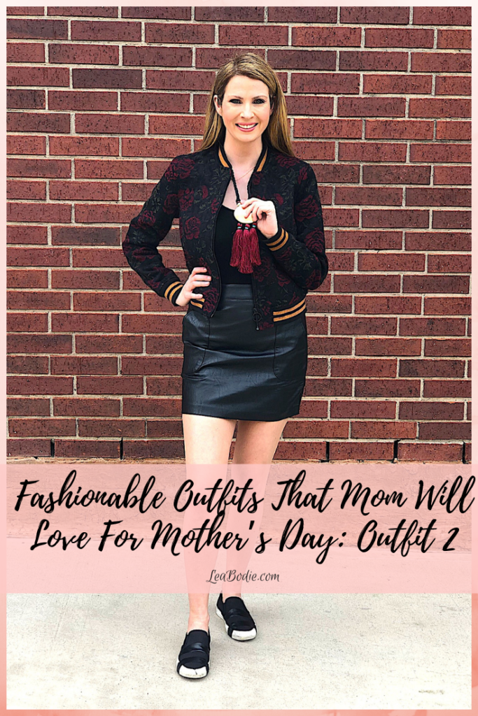 Fashionable Outfits That Mom Will Love For Mother’s Day: Outfit 2