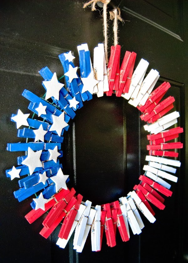 Fourth of July Clothespin Wreath
